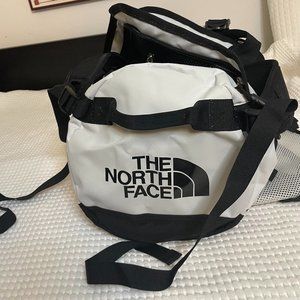 NWOT The North Face Base Camp Duffel XS
